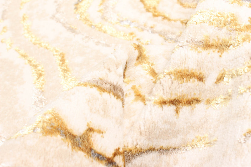 Clara Gold Rug 5'0\" x 8'0\"