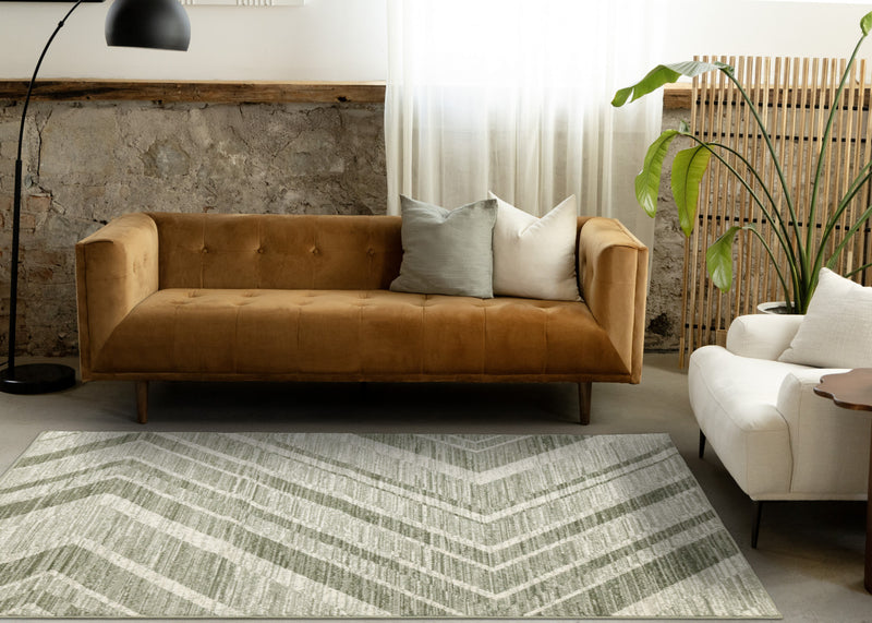 Florence Green White Distressed Chevron Design Rug, 7'9\" x 10'6\" Indoor Area Rug