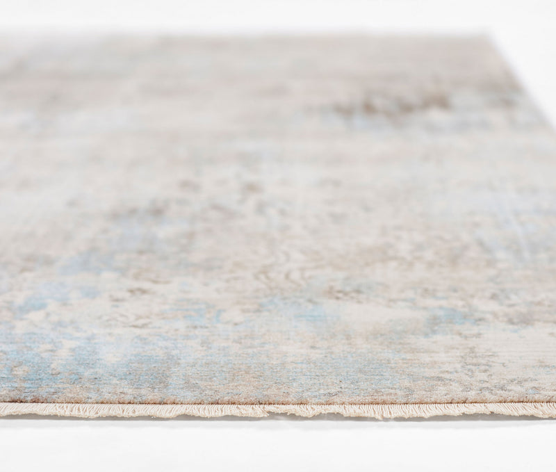 Malia Traditional 5'0\" x 7'9\" Area Rug in Blue Indoor Area Rug