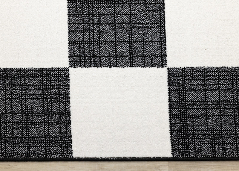 Covington Black White Checkered Pattern Rug, 5'3\" x 7'7\" Indoor Area Rug
