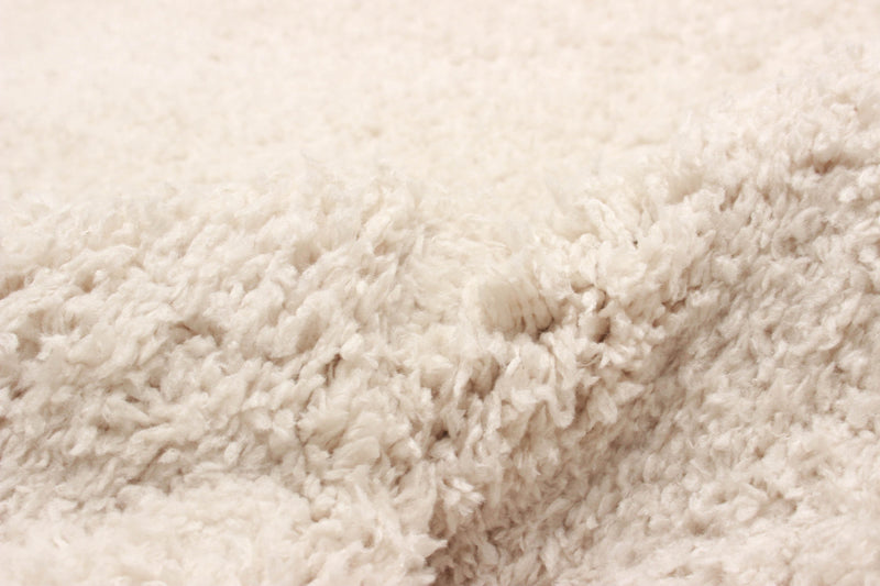 Vera Cream Area Rug  - 5'0\" X 8'0\"   