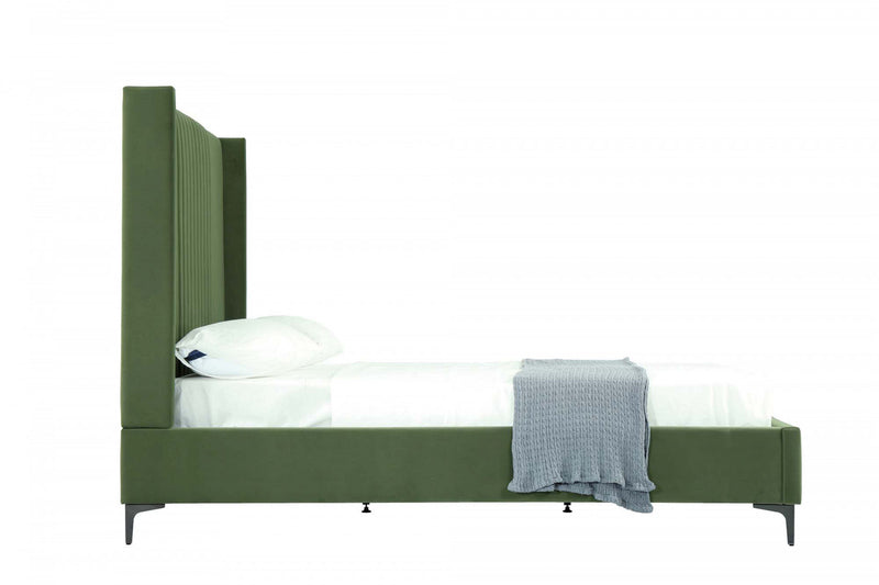 Promenade Mid-Century Modern Upholstered Velvet Queen Bed in Moss Green