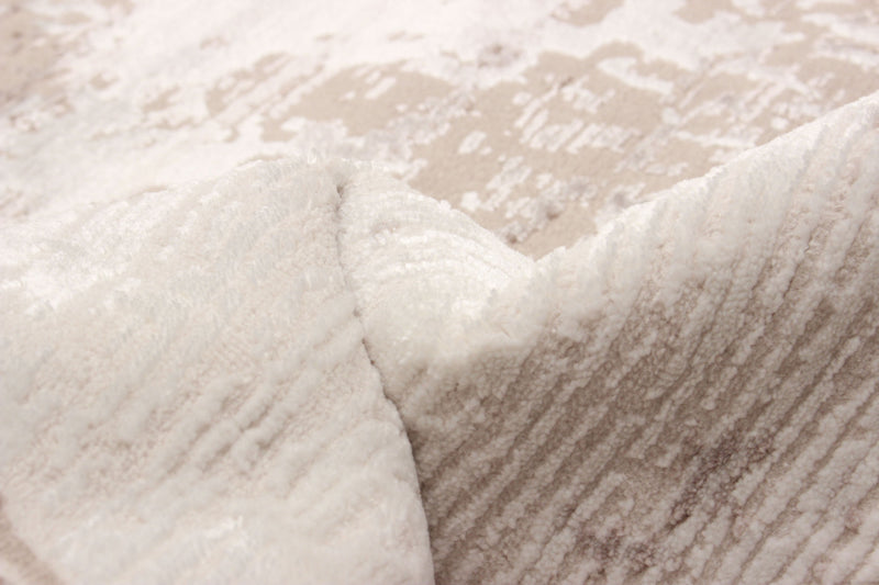 Vivian Ivory Area Rug - 8'0\" X 10'0\"  