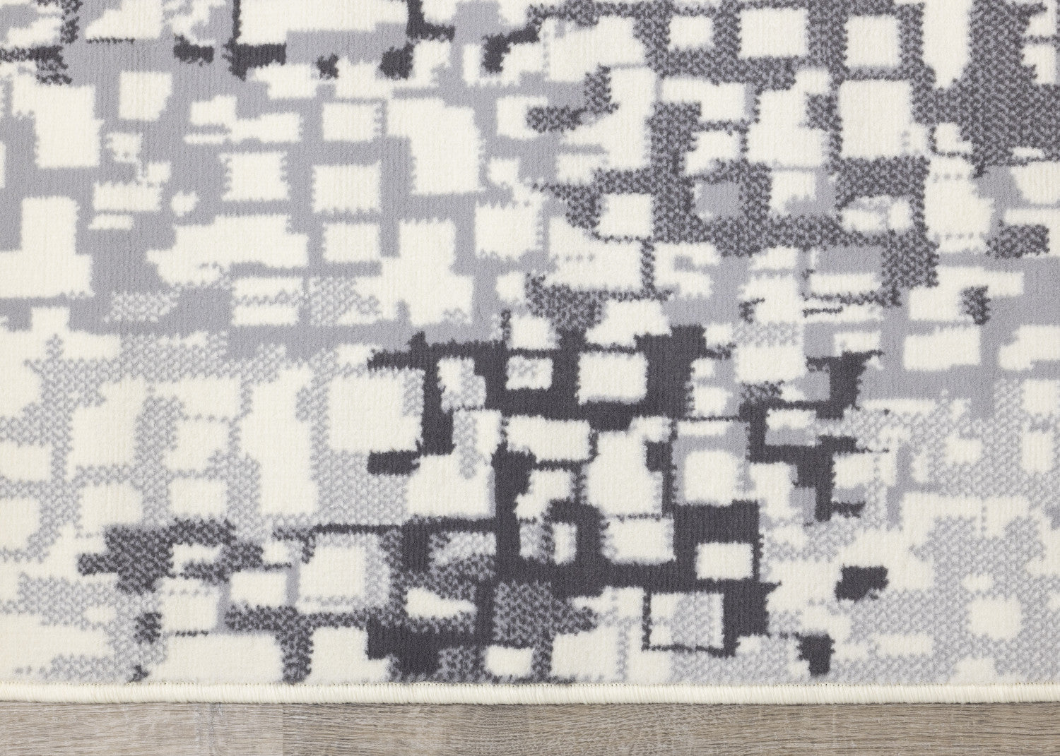 Florence Pixelated Indoor Area Rug - 4'7