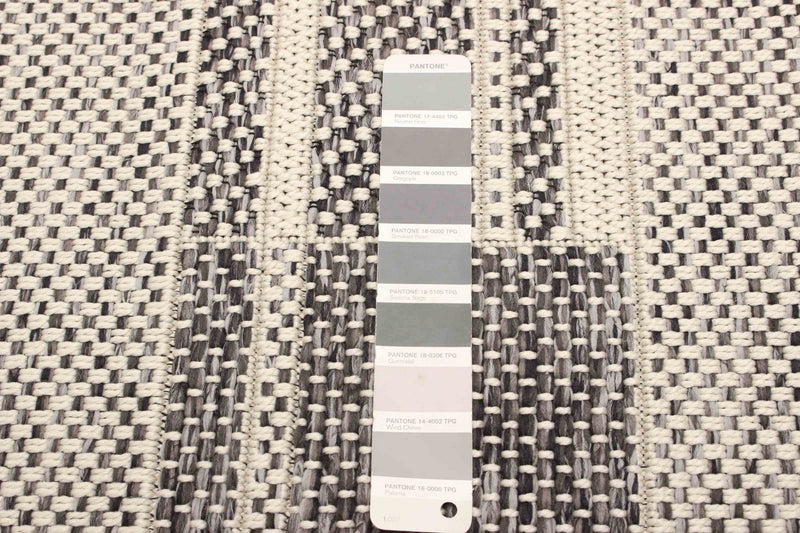 Atlas Ivory Area Rug - 2'8\" x 8'2\"