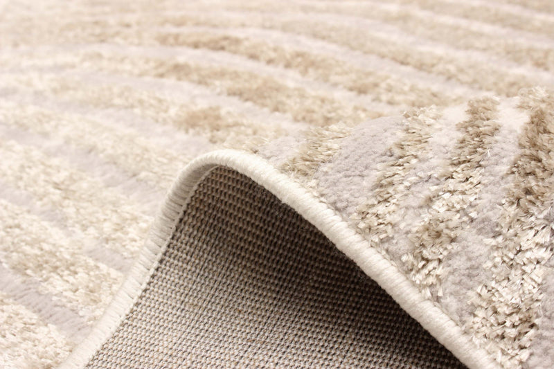 Kamala Grey Area Rug - 5'0\" x 8'0\"