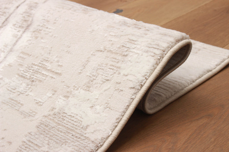 Helix Ivory Area Rug - 5'0\" X 8'0\"  