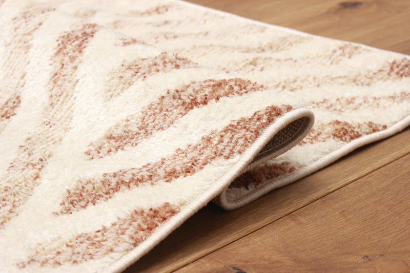 Lana Ivory Area Rug - 5'0\" X 8'0\" 