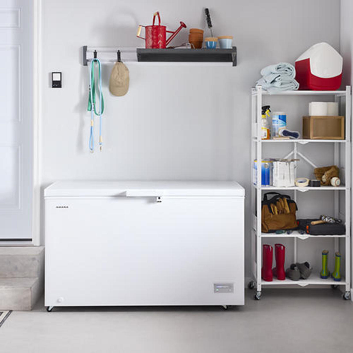 Amana 16 Cu. Ft. Up-Front Temperature Control System Chest Freezer – White - AZCC2316TW