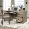 Palladia 65.12" Executive Desk with 7 Drawers – Split Oak | Bureau de direction Palladia de 65,12 po à 7 tiroirs - chêne fendu