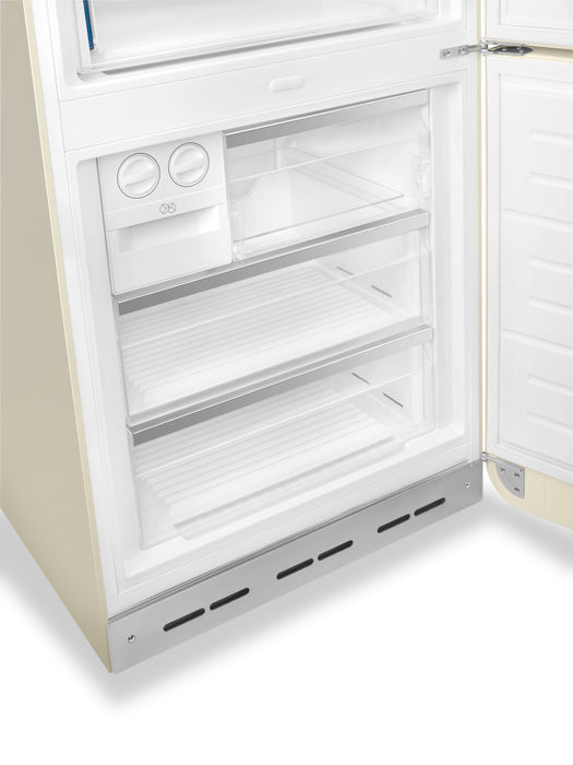Smeg 18 Cu. Ft. Retro Bottom-Freezer Refrigerator - FAB38URCR