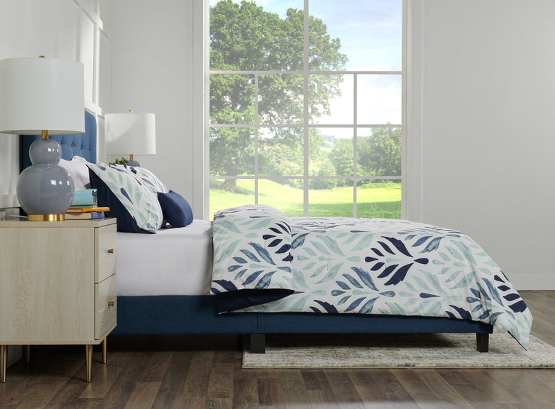 Kort & Co. Medallion 4-Piece Queen Comforter Set