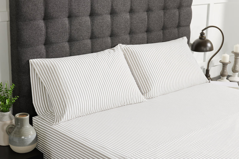 Striped 4-Piece Queen Cotton Sheet Set - Light Grey | Ensemble de draps Striped de 4 pièces en coton pour grand lit - gris clair