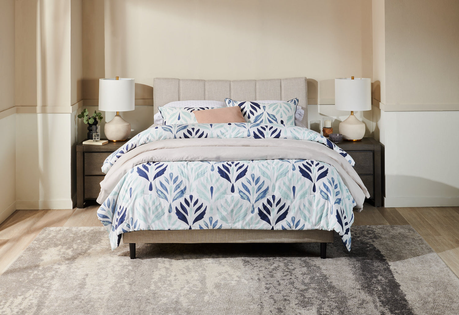 Paseo king platform bed discount