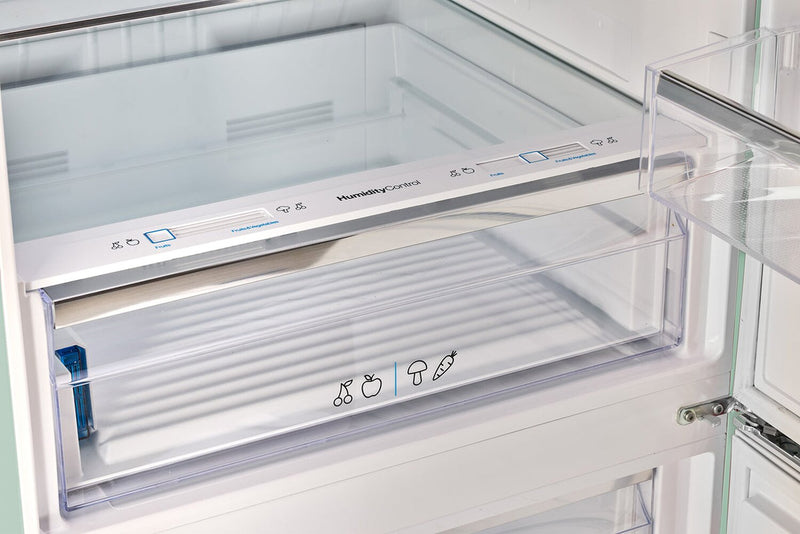 Unique Classic Retro 28\" 17 Cu Ft. Bottom Mount Refrigerator - Green - UNQ-455L LG AC