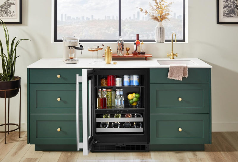 KitchenAid 24\" Beverage Centre with Wood-Front Racks – Black and Stainless Steel - KUBL524SSB