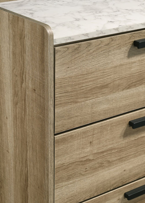 Sable Bedroom Chest of Drawers, 4-Drawer, 31\"W x 47\"H - Light Brown