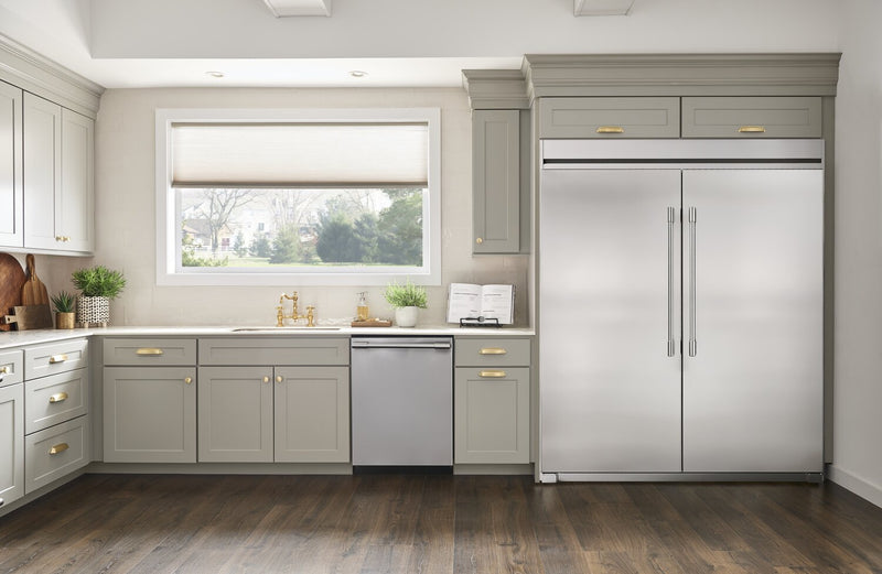 Frigidaire Professional 3-Piece Kitchen Appliance Package 