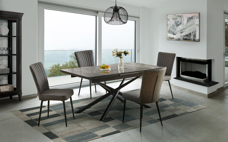 Tavo Dining Table