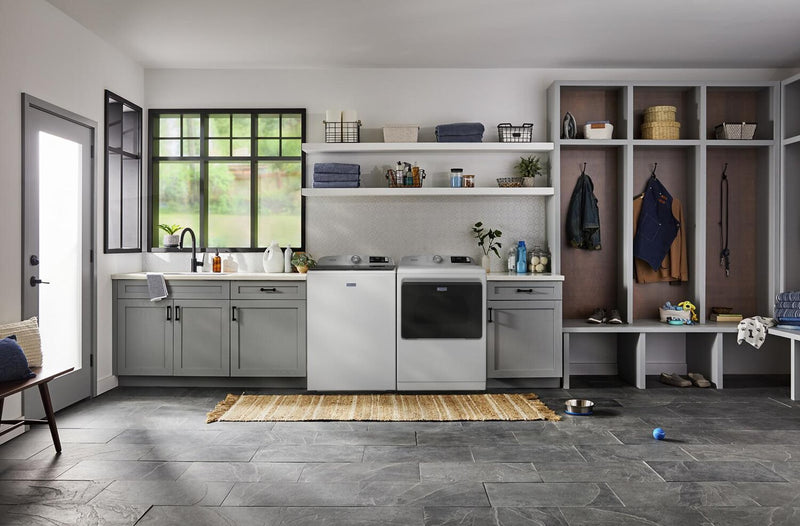 Maytag 6.0 Cu. Ft. Pet Pro Top-Load Washer and 7.4 Cu. Ft. Gas Dryer - White - MATL72GW