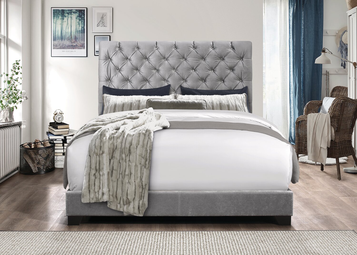 Candace Upholstered Bed in Velvet Grey Fabric, Button Tufted - Full ...