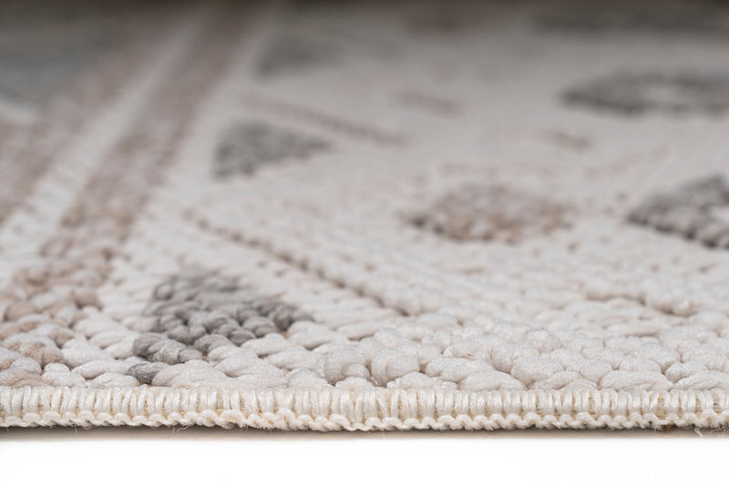 Kenji Indoor/Outdoor Area Rug - 5’3” x 7’4” - The Brick