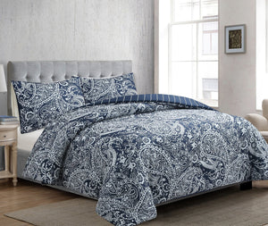 Lochlan 3-Piece King Comforter Set - Navy and White