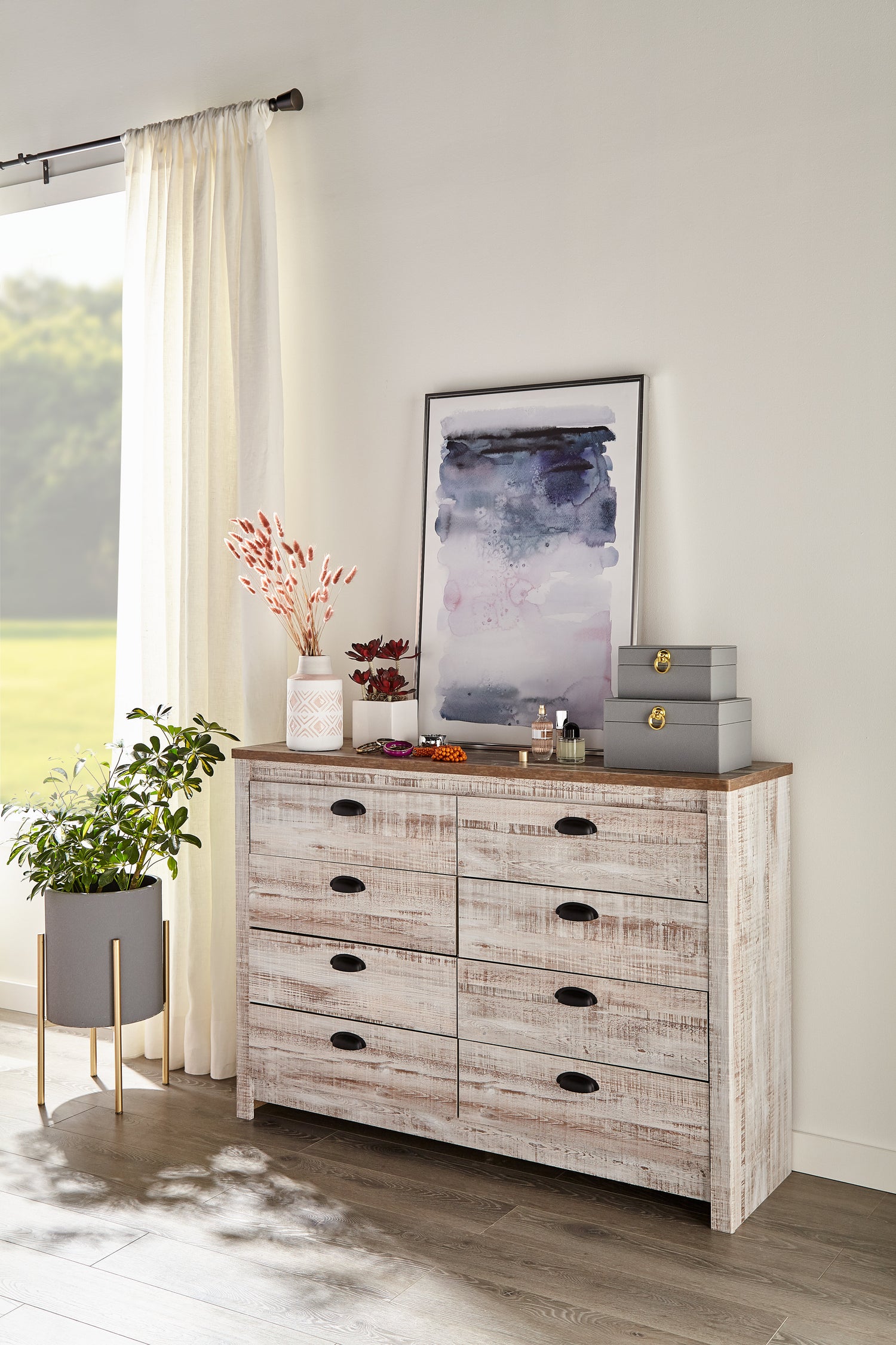 Kaia Bedroom 8-Drawer Dresser, 54.06