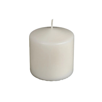 2.75" x 3" Unscented Pillar White - Set of 2 Candle|Chandelle pilier blanche non parfumée de 2,75 po x 3 po - ensemble de 2 chandelles