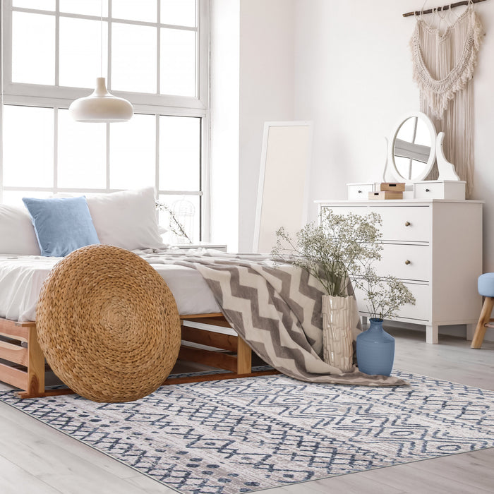 Dita Blue Area Rug - 3'11\" X 5'7\" 