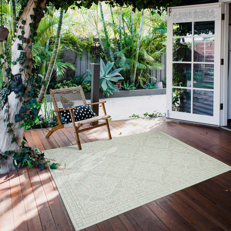 Neisha Traditional Mint Rug 6'7