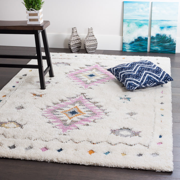Lola Diamond 3x5 Area Rug
