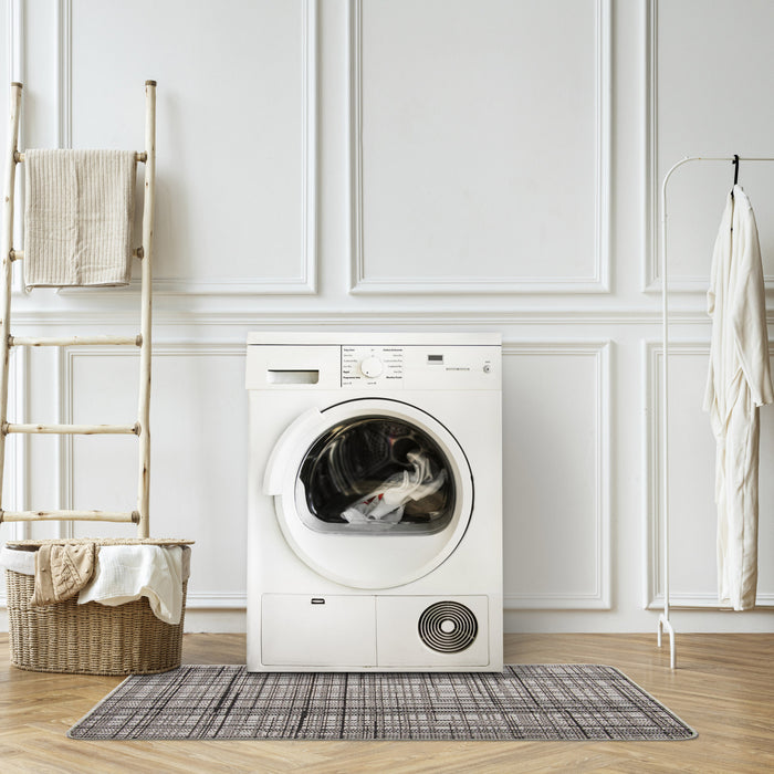 Panthea Grey Area Rug - 4'4\" X 6'5\" 