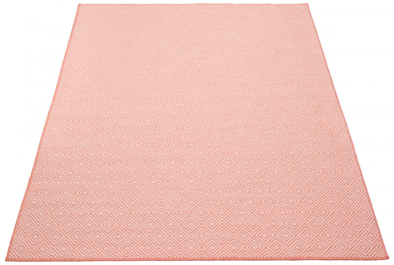 Neisha Diamond Coral Rug 5'3\" X 7'3\" Area Rug