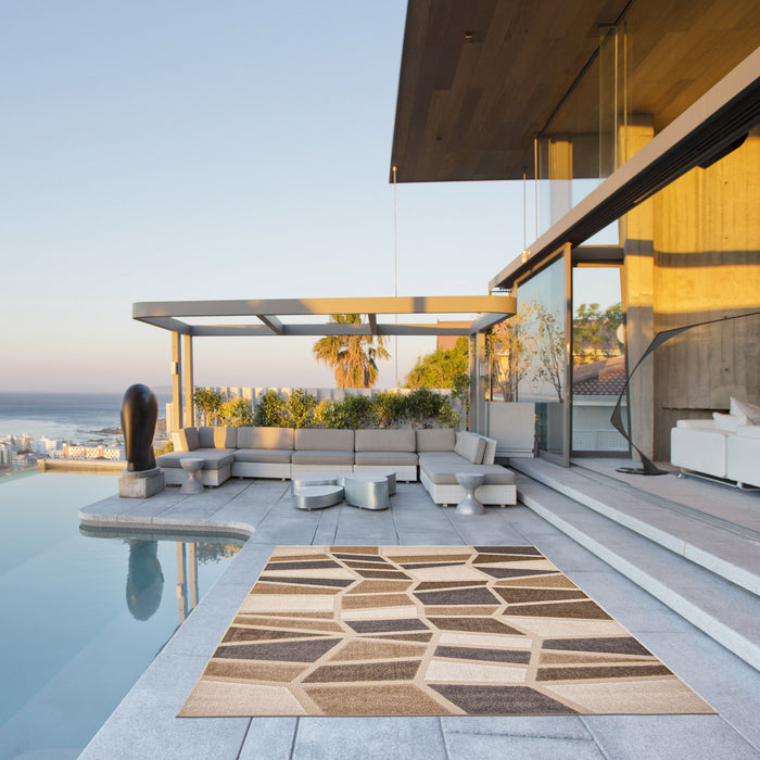 Celestina Ivory Area Rug - 6'7\" X 9'6\" 