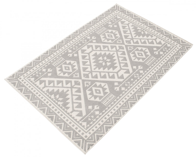 GaiaLight Grey 6'7\" x 9'6\" Area Rug