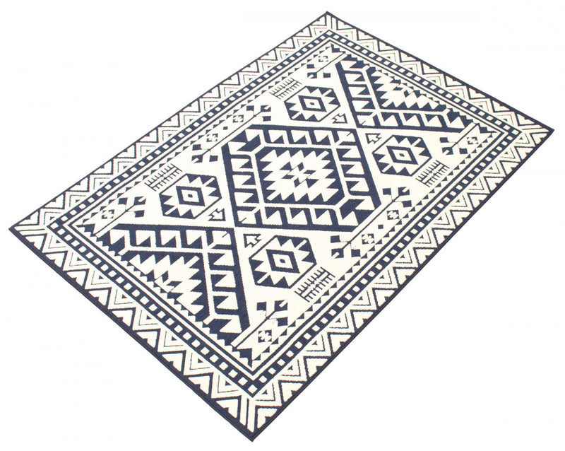Gaia Blue 4'7\" x 6'7\" Area Rug