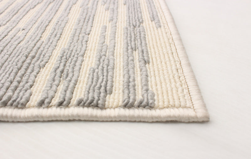 Eadda Light Grey 2'8\" x 4'11\" Area Rug
