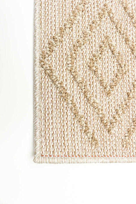 Balbina Taupe Area Rug - 5'0\" x 7'0\"