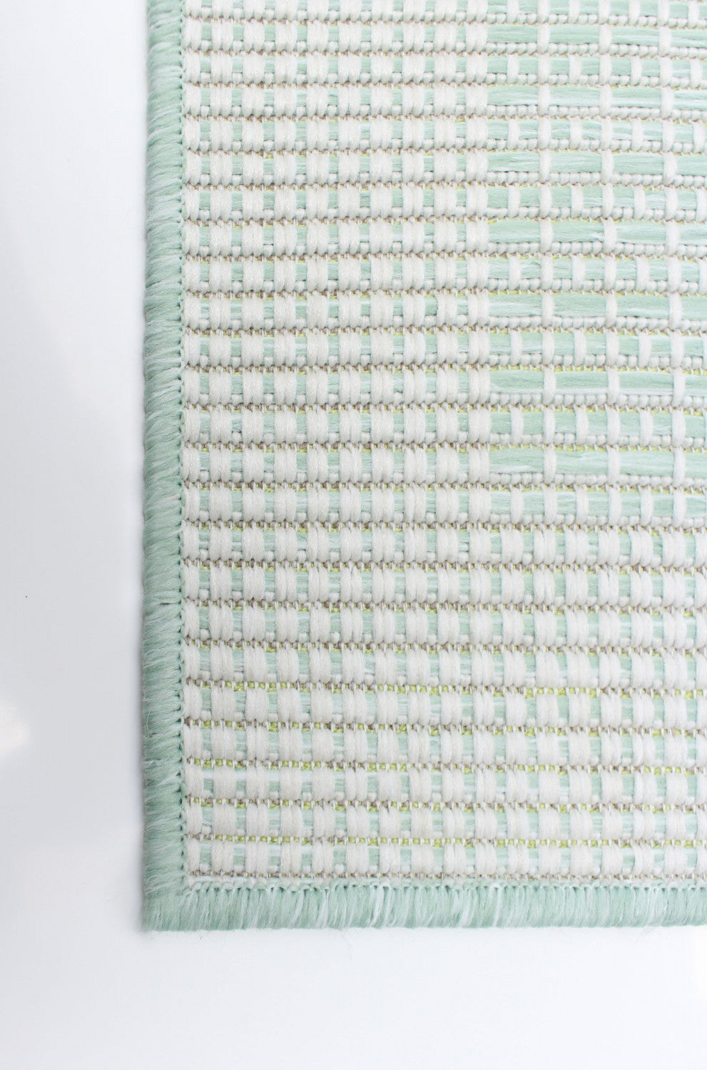 Neisha Classic Mint Rug 6'7