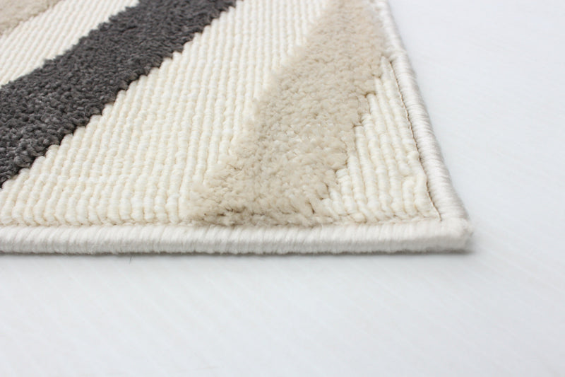 Nikkos Taupe 5'3\" x 7'7\" Area Rug