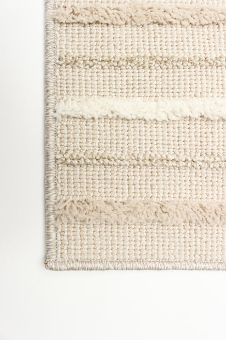 Bree Beige Area Rug - 5'0\" x 7'0\"