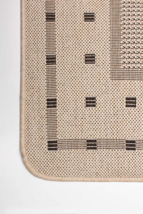 Clementine Cream Area Rug - 3'3\" X 4'7\" 