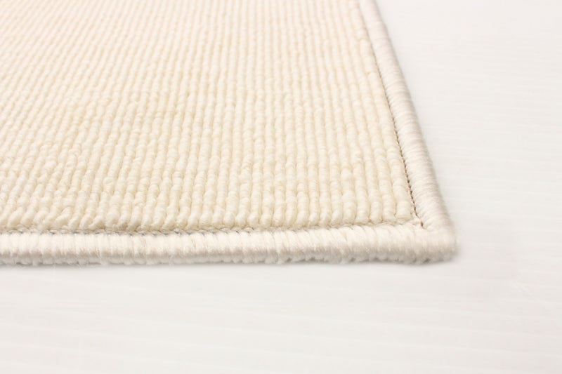 Sophie Ivory Area Rug - 6'7\" x 9'6\"