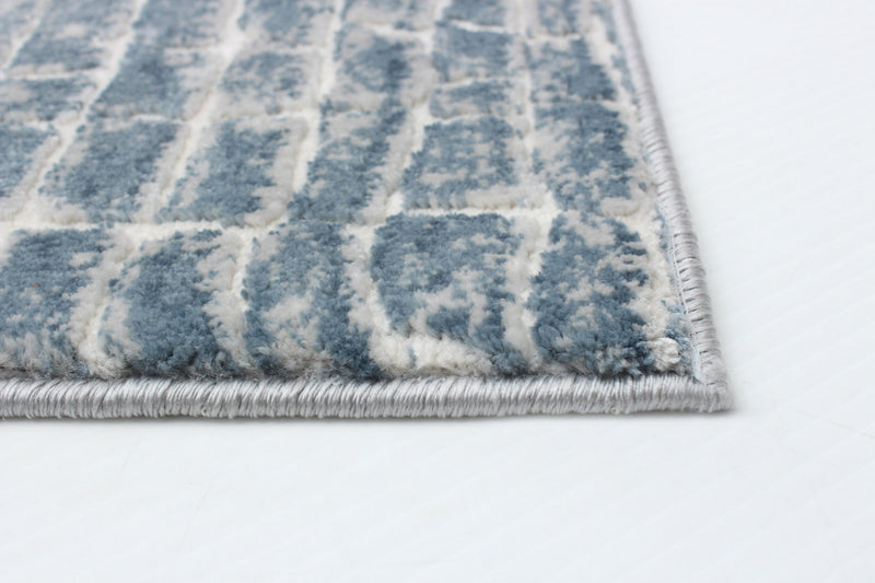Kecia Navy/cream Rug 6'7\" X 9'6\" Area Rug