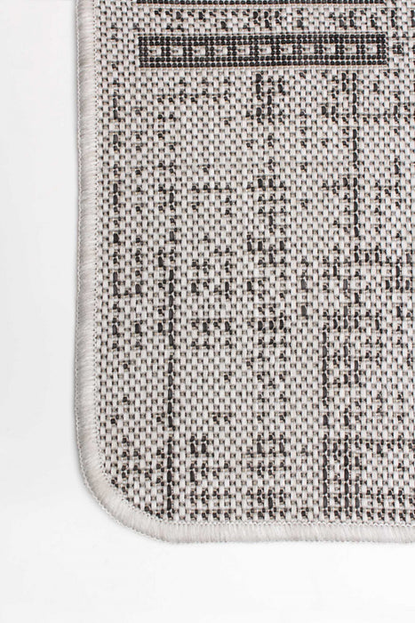 Joni Grey Area Rug - 3'3\" X 4'7\" 