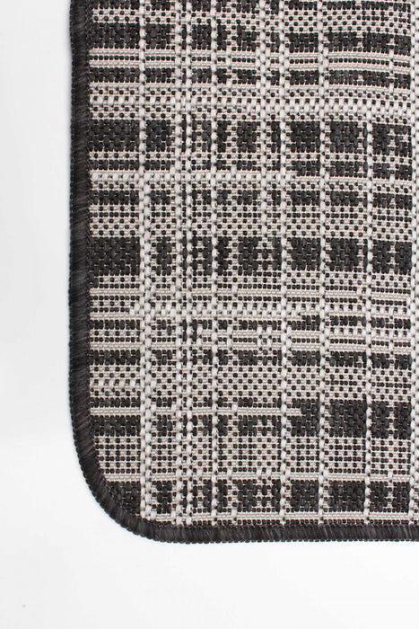 Panthea Black Area Rug - 2'2\" X 3'11\" 