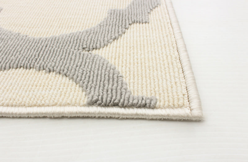 Sophie Light Grey Area Rug - 2'8\" x 4'11\"