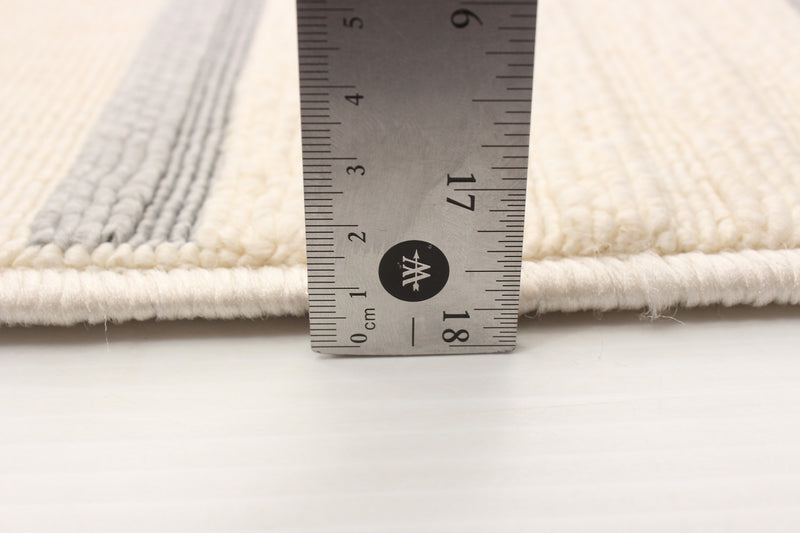 Talya Ivory 4'7\" x 6'7\" Area Rug