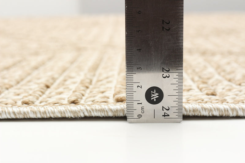 Xantha Taupe Area Rug - 8'0\" x 10'0\"
